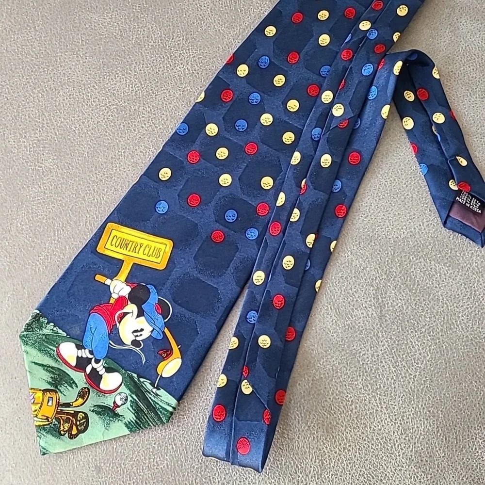 Disney mickey swinging